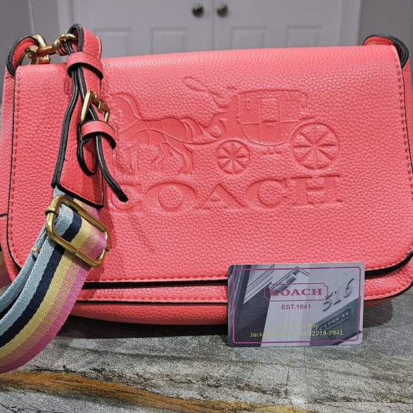 Coach Red Leather Crossbody With Coach Box! NWOT - Picture 3 of 16